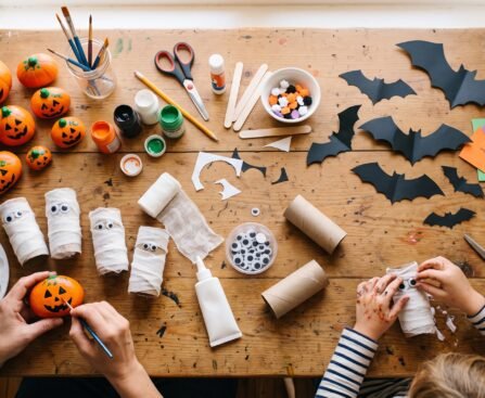 Family_making_Halloween_crafts